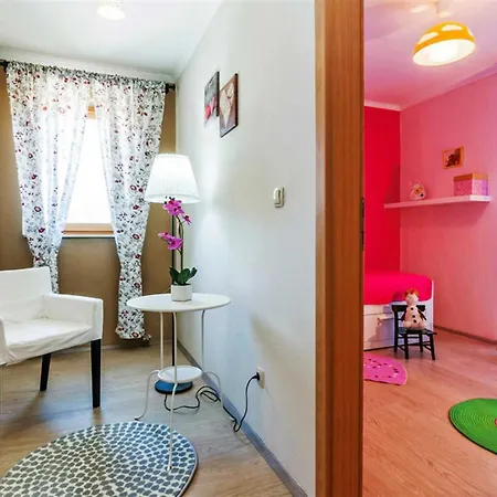 Tatil Evi New! Tina With Pool Sikovo