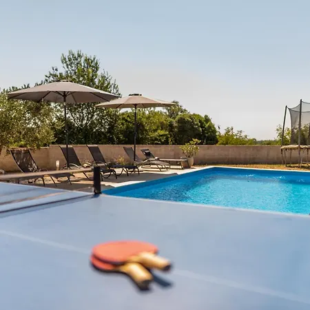 Tatil Evi New! Tina With Pool *