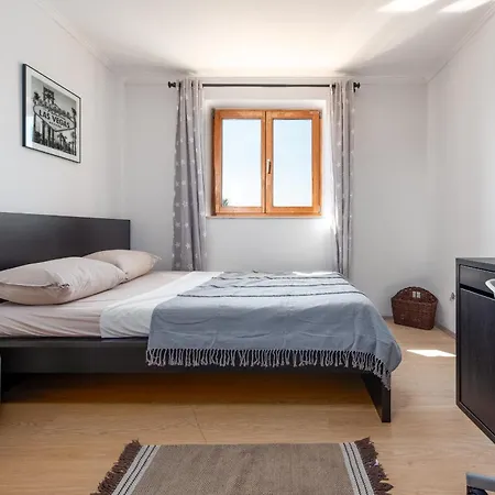 Tatil Evi New! Tina With Pool Sikovo