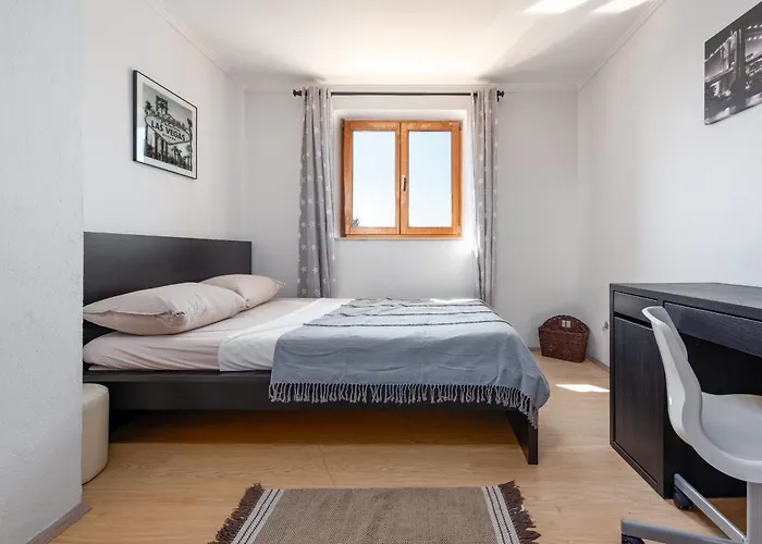 펜션 New! Tina With Pool Sikovo